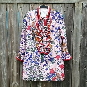 3-Shun Floral Dress with Ruffles